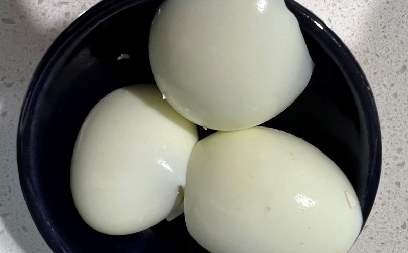 Bữa sáng nên ăn mấy quả trứng luộc để ổn định đường huyết