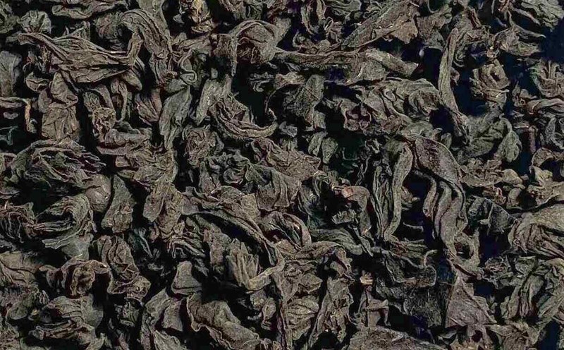 Drinking tea properly is said to help push back high blood pressure. Photo: Kieu Vu