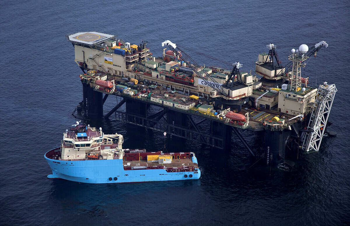 Castoro 6 en el proceso de construccion de tuberias de flujo nord. Foto: Gazprom