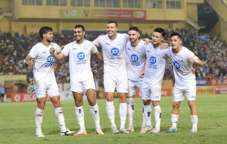 Nam Dinh shows ambition in the V.League and the Asian playground. Photo: NDFC