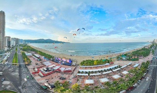 Doanh thu du lịch Đà Nẵng 4 tháng đầu năm đạt hơn 11,4 ngàn tỉ đồng. Ảnh: Danangfantasticity