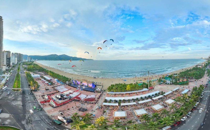 Da Nang tourism revenue in the first 4 months of the year reached more than 11.4 trillion VND. Photo: Danangfantasticity