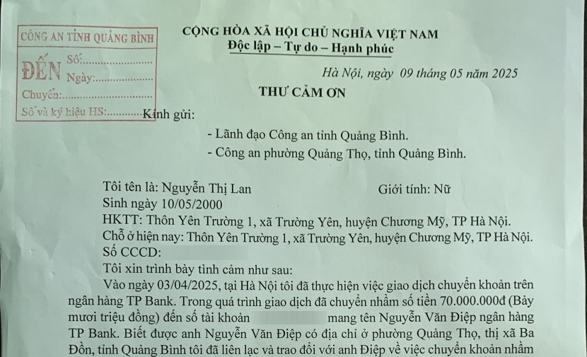A letter of thanks from the people sent to the Quang Tho Ward Police and Quang Binh Provincial Police. Photo: Quang Binh Police