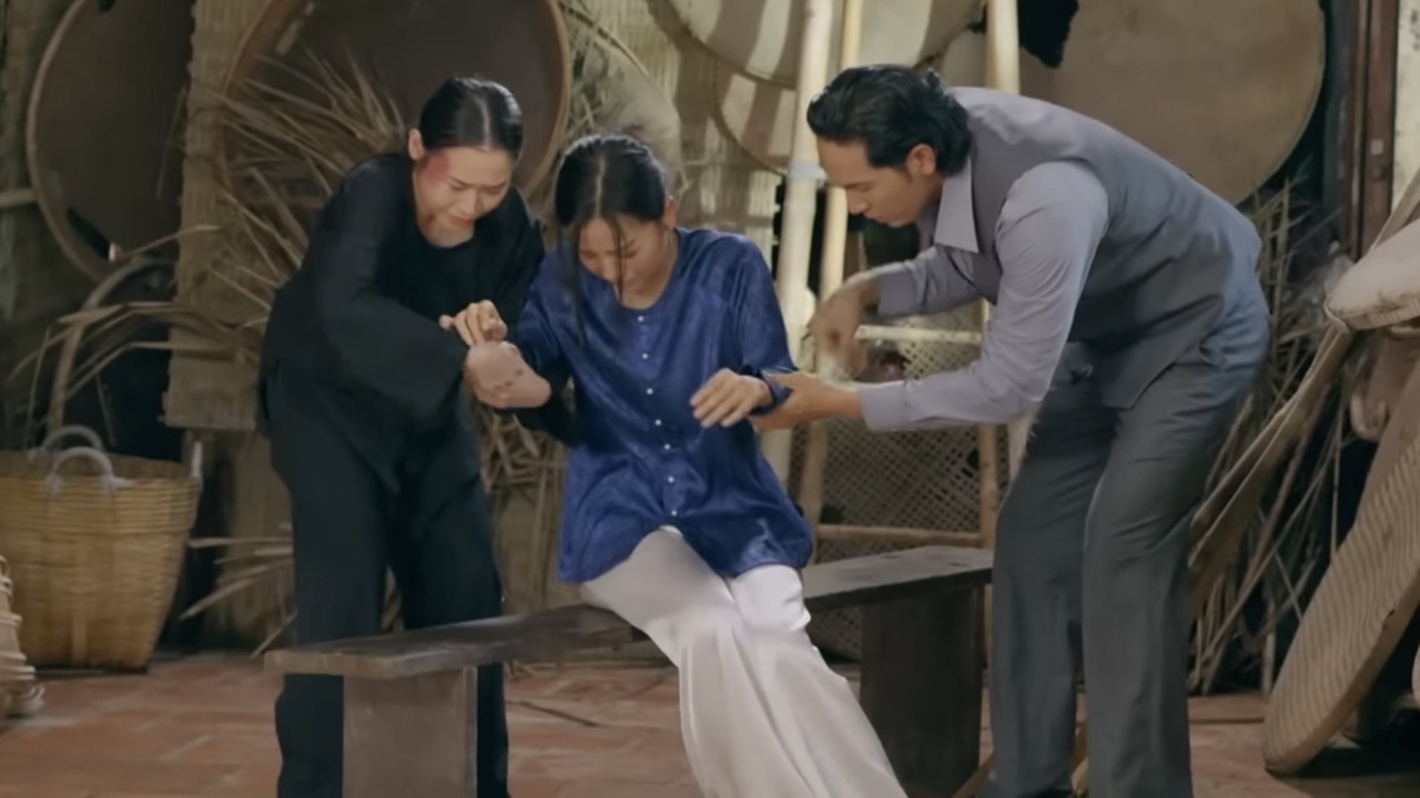 Details in "The Pearl Road". Photo: Film producer.