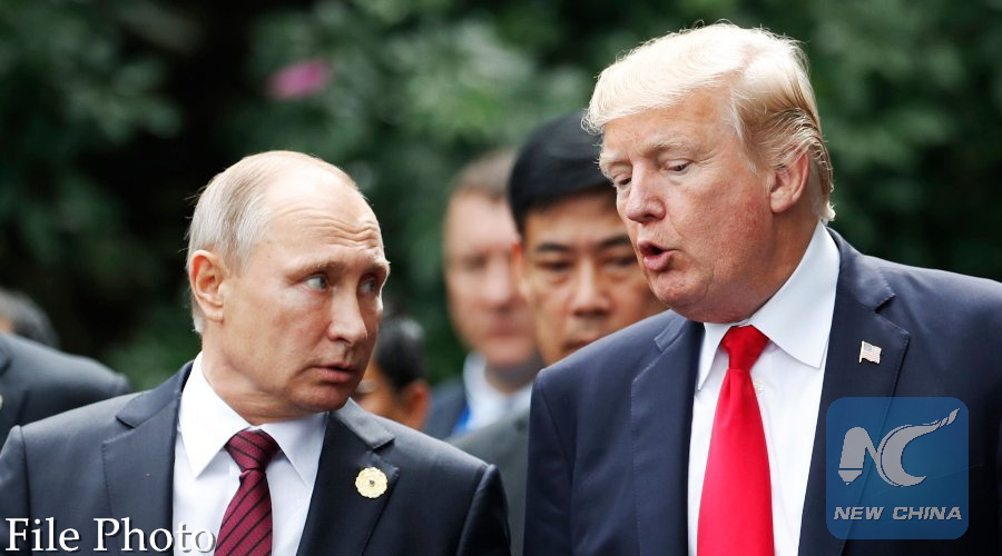 El presidente ruso, Vladimir Putin, hablo con el presidente estadounidense Donald Trump en un evento en 2017. Foto: Xinhua