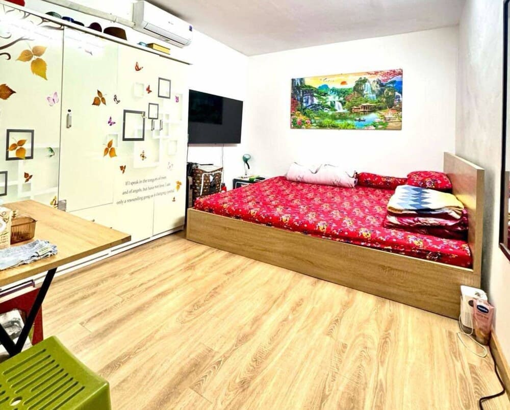 Reorganizar los muebles hara que el espacio vital sea mas abierto y espacioso. Foto: Tuan dat