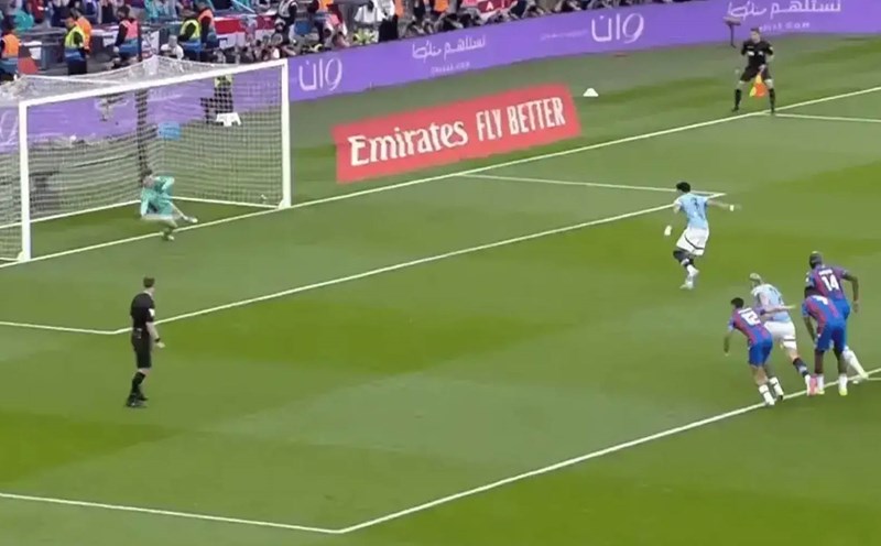 The moment Omar Marmoush missed a penalty in the FA Cup final.