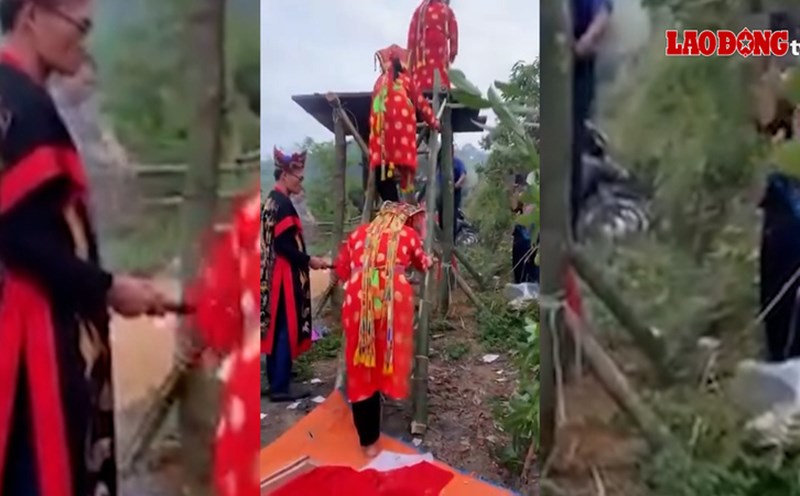 The ceremony of climbing a knife ladder in the Then ethnic group of the Northern region of Lang Son. Photo: Hong Ngoc