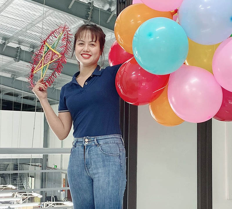 Chị Trang dành một nửa thu nhập để mua vàng, gửi tiết kiệm tích lũy hàng tháng (Ảnh: NVCC) 