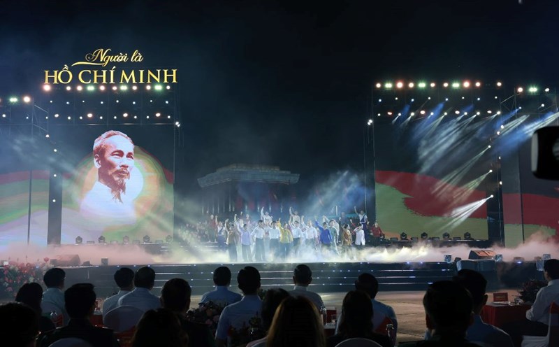 The night of the People's Artist Ho Chi Minh's music. Photo: Hai Nguyen