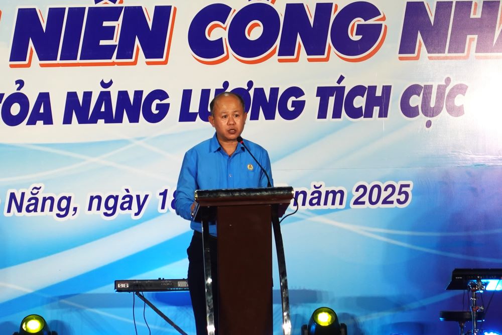 Ông Lê Văn Đại - Phó Chủ tịch Liên đoàn Lao động TP Đà Nẵng phát biểu tại chương trình. Ảnh: Trần Thi