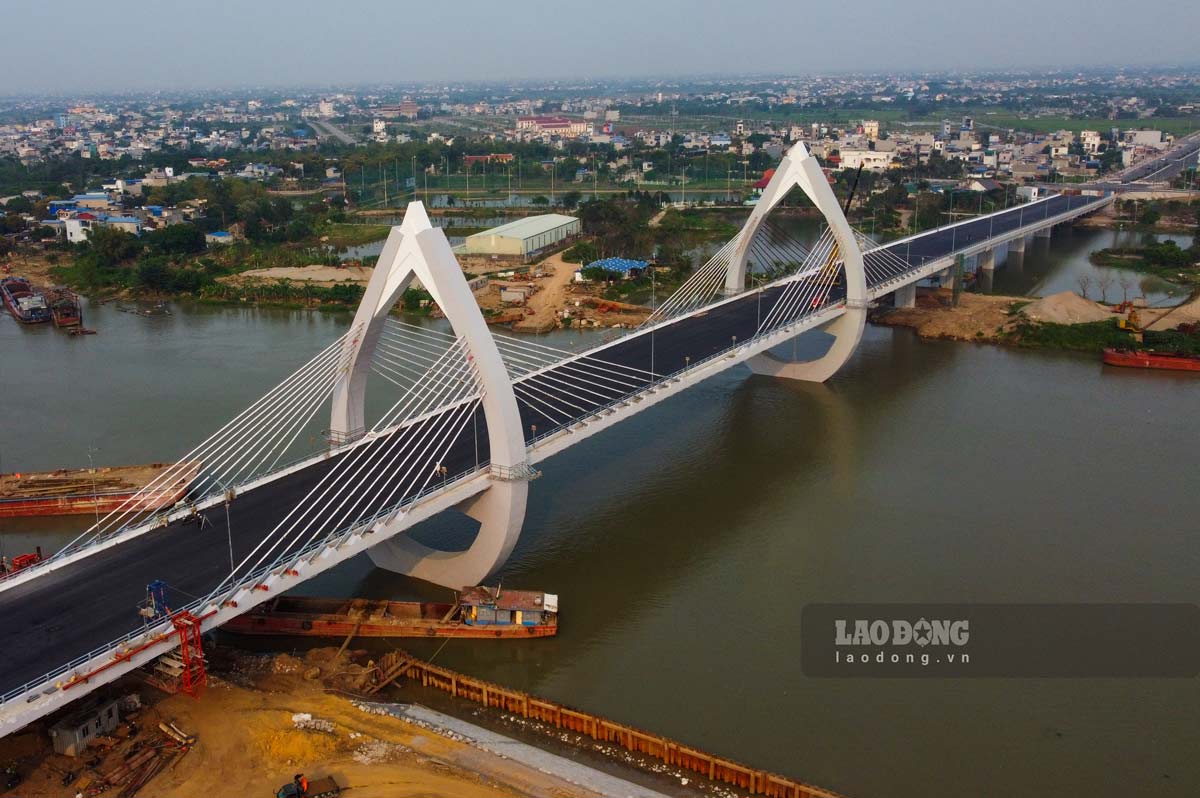 Puente Thien Truong se puso oficialmente en uso. Foto: Luong ha