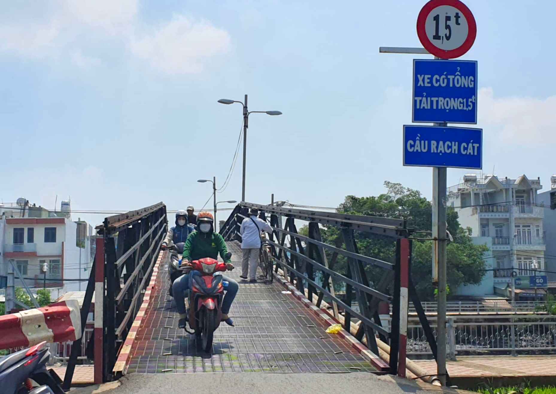 Rach Cat Iron Bridge (Distrito 8, Ciudad Ho Chi Minh) fue construido antes de 1975. Foto: Minh Quan