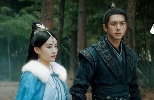 Li Xian and Li Nhat Dong in the movie "Kiem Vuong Trieu". Photo: Provided by iQiyi Platform