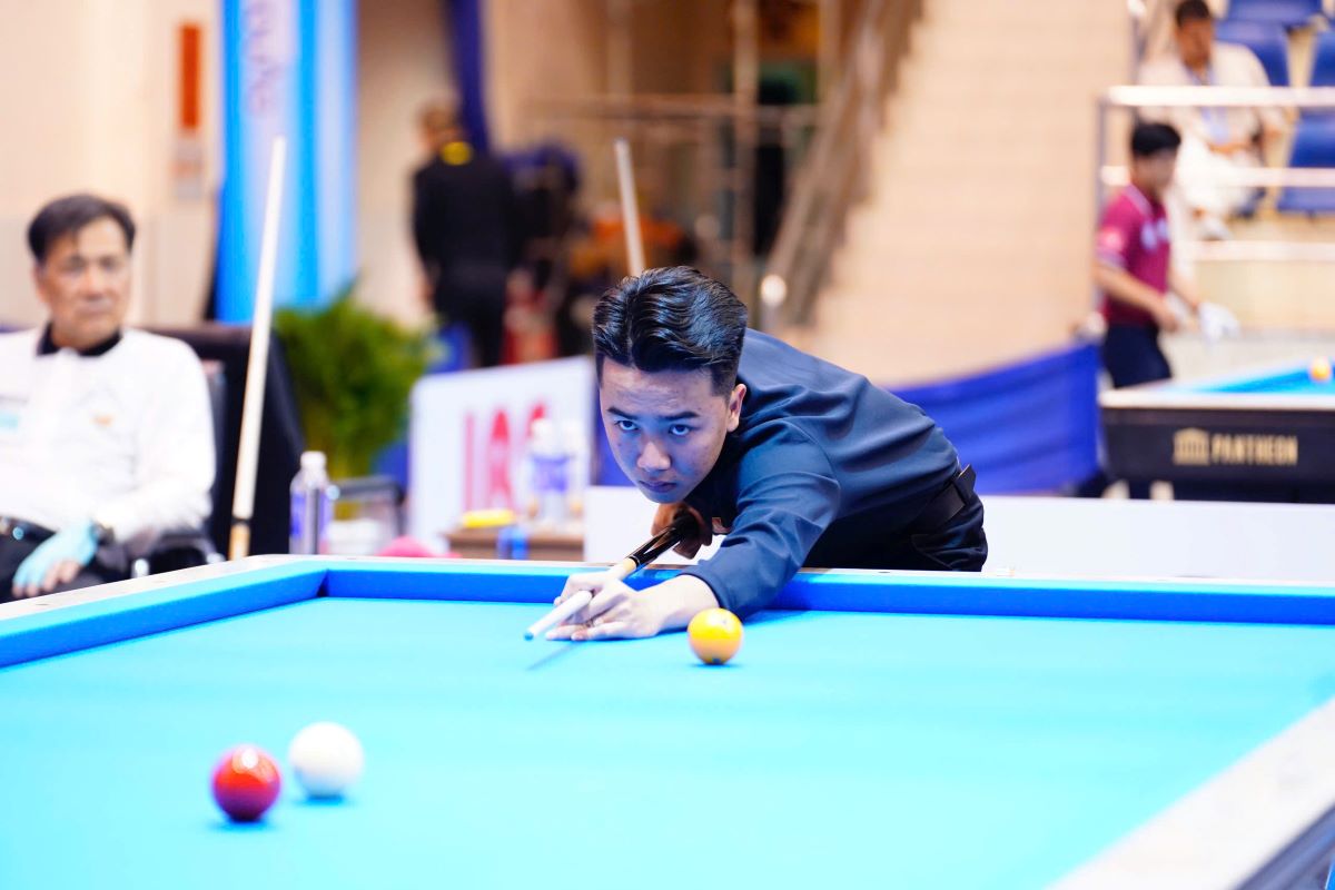 Thu Hoai Phong gano boletos a la segunda ronda del billar CAROM 3 TP HCMC Copa 2025. Foto: Phong Le Le