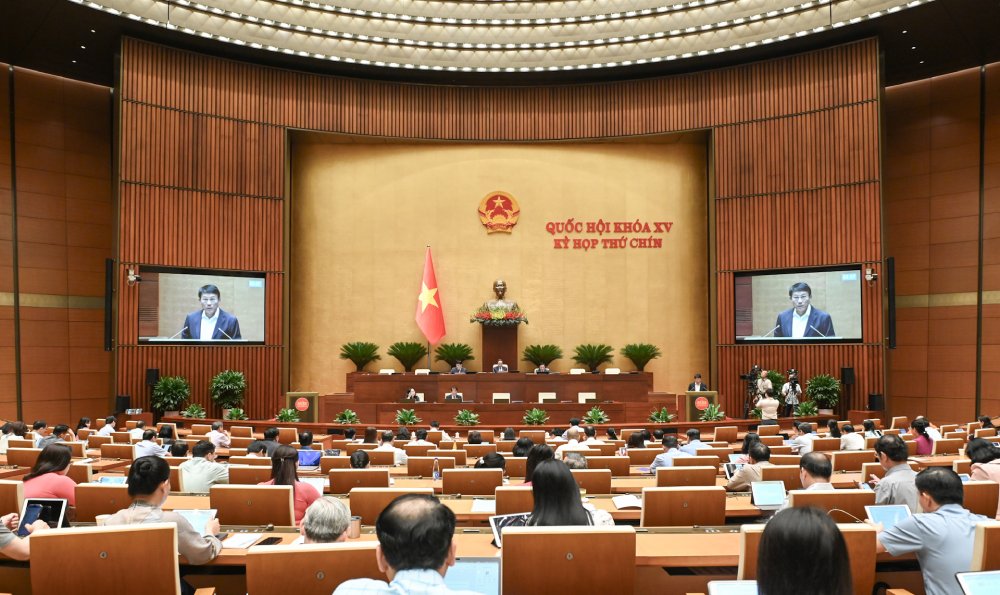 Du thao de xuat bo hinh phat tu hinh tai 8/18 toi danh. Anh: Pham Dong