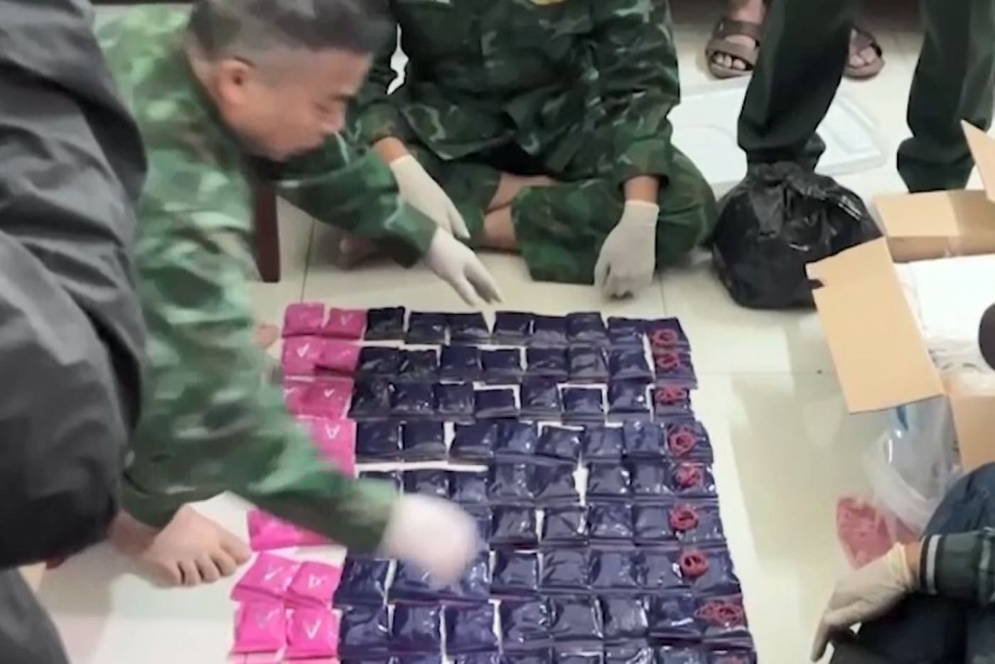 El numero de drogas se descubrio en el hotel. Foto: Manh colgada