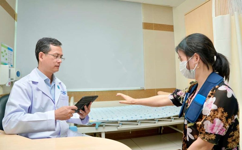 Drugs to treat Myasthenia gravis, patients must take them regularly. Photo: Provided by the patient