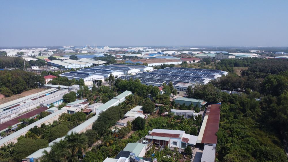 Binh Duong ajusta la planificacion de parques industriales y areas urbanas en Ben Cat City. Foto: Dinh Trong