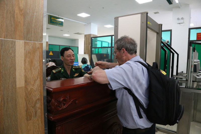 Nhờ chủ động phòng chống dịch bệnh, hiện Lào Cai chưa phát hiện ca COVID-19 nào. Ảnh: Đinh Đại