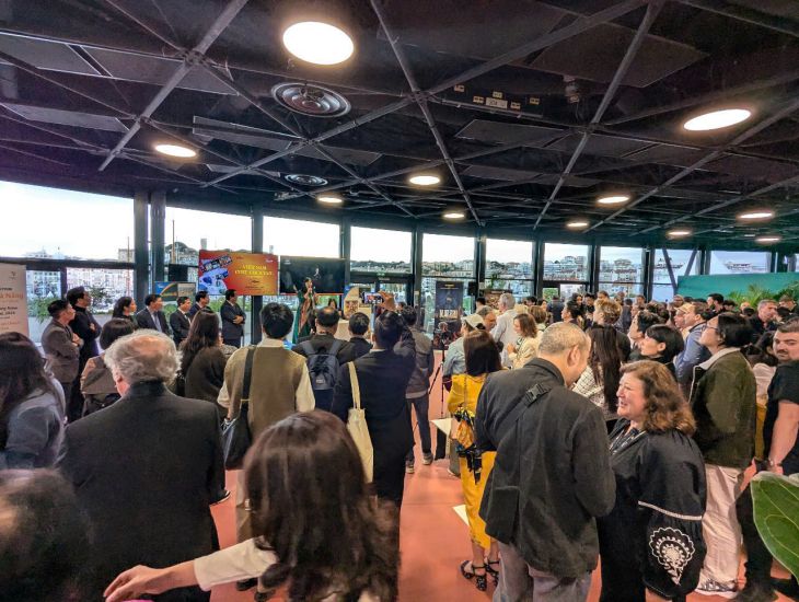 The Vietnam National Administration of Tourism chaired and coordinated with the Vietnam Cinema Development Promotion Association and the Tourism Development Support Fund to organize the Vietnam Cinema Night program in Cannes. Photo: TITC