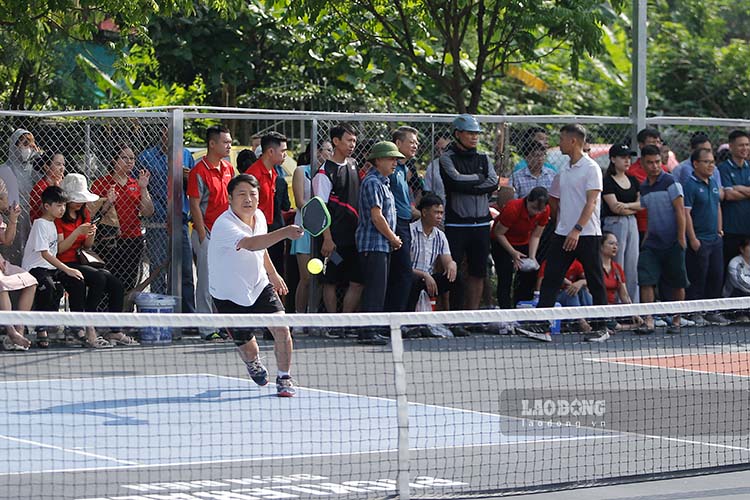 Vận động viên tranh tài ở nội dung pickleball. Ảnh: Quang Đạt 