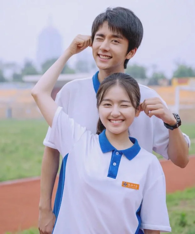 Ly Lan Dich va Truong Tan Thanh trong phim “Xin chao ngay xua ay“. Anh: Nha san xuat phim