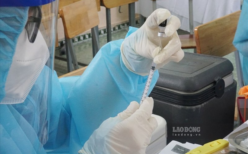 The Ho Chi Minh City Department of Health recommends that people do not panic or worry but also do not be subjective in the face of the COVID-19 epidemic. Photo: Thanh Chan