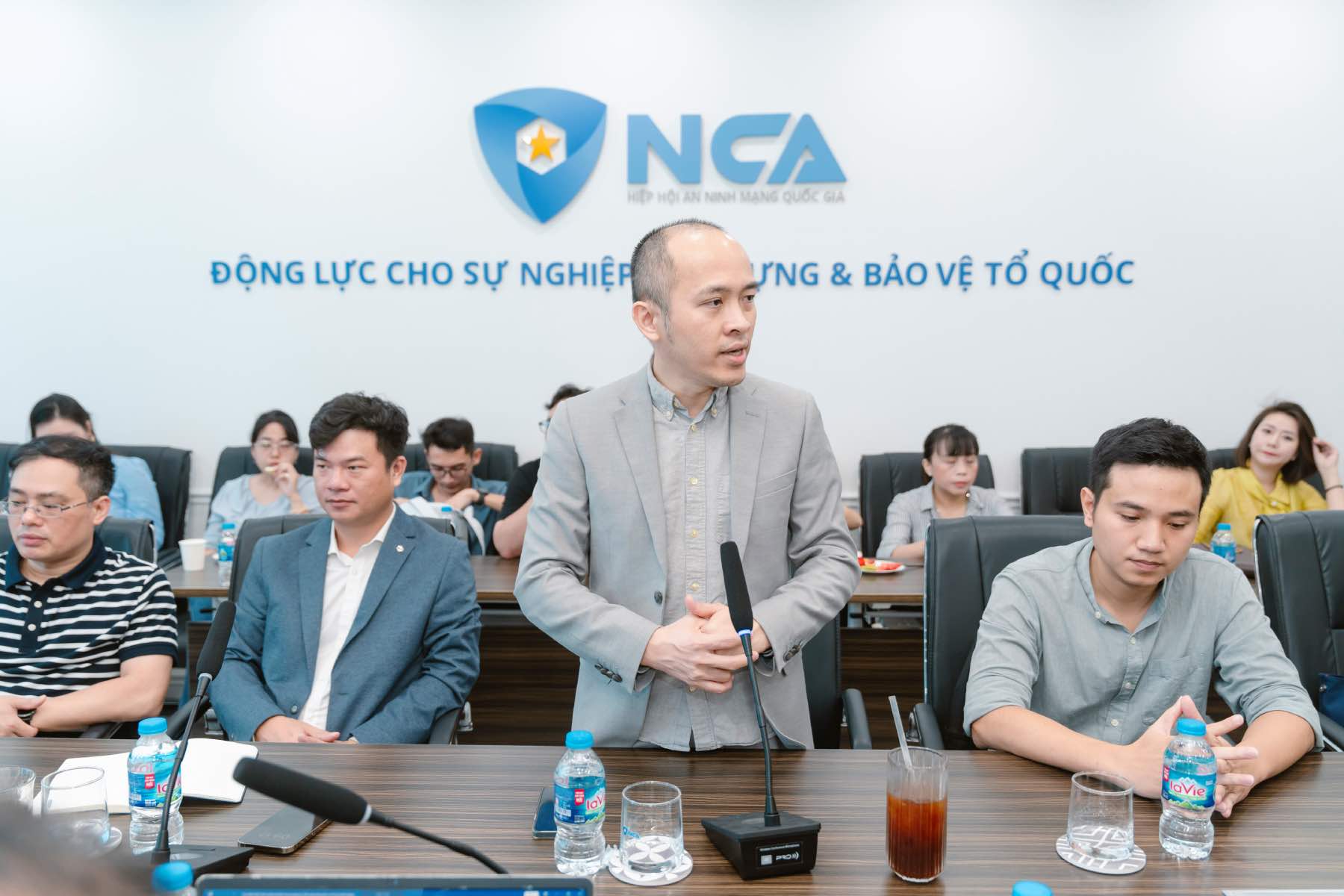 Segun los expertos en la NCA, hasta el 46.15% de las agencias y las empresas se vieron afectados por el ataque de ciberseguridad. Foto: Thanh Phuong