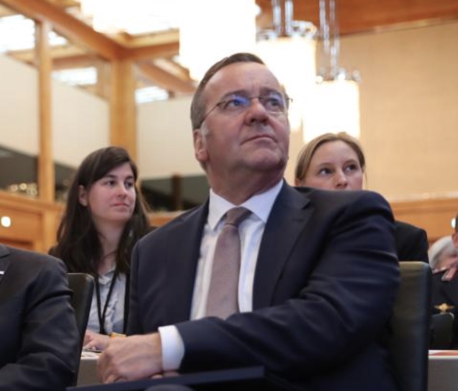 El ministro de Defensa aleman, Boris Pistorius, hablo despues de la llamada telefonica entre Trump y Putin. Foto: Xinhua