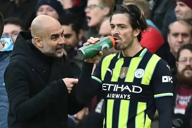 Pep Guardiola khong con luyen tiec Grealish. Anh: AFP