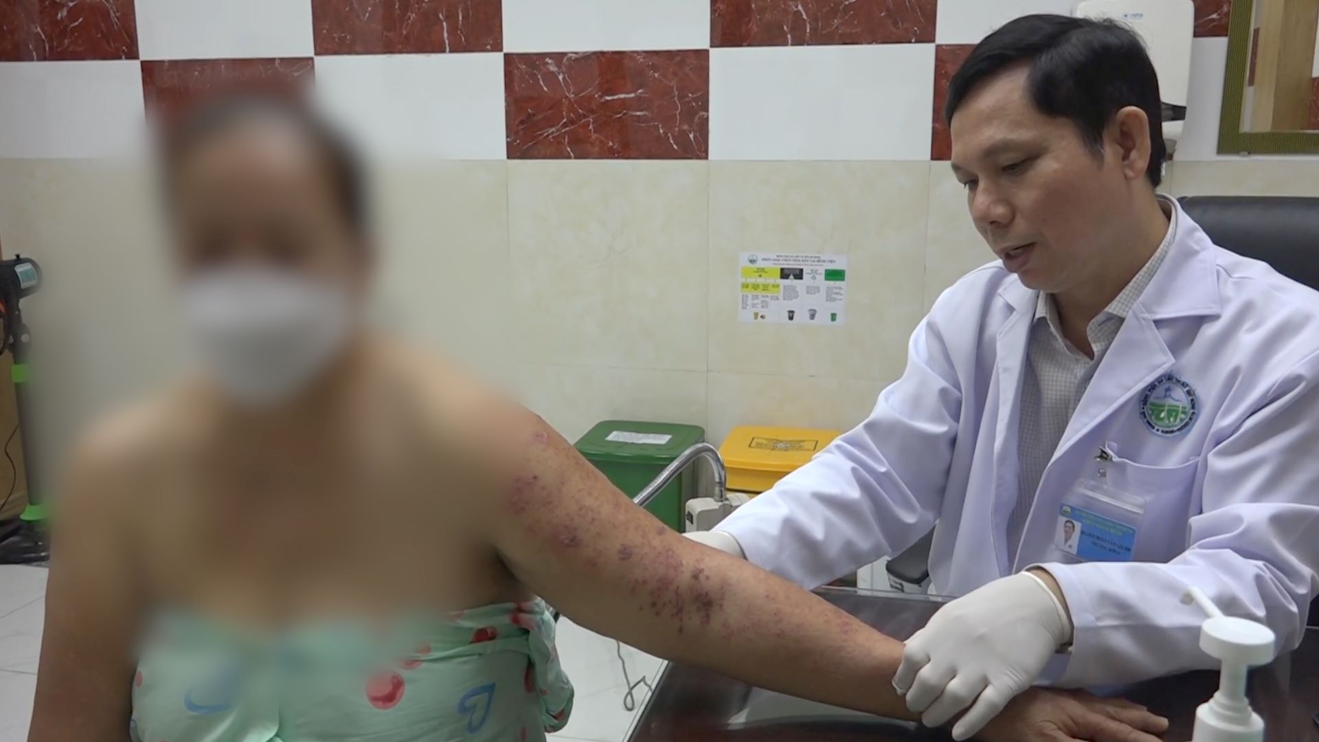 El dolor de tejas perfecta hace que el paciente se sienta como una aguja, ardiendo. Foto: El hospital proporciona