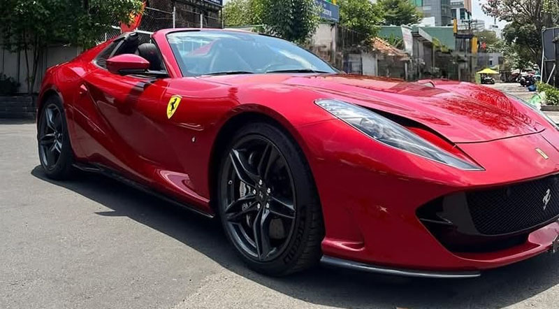 El superdeportivo Ferrari 812 GTS tiene solo 2 unidades en Vietnam. Foto: Tu Luong