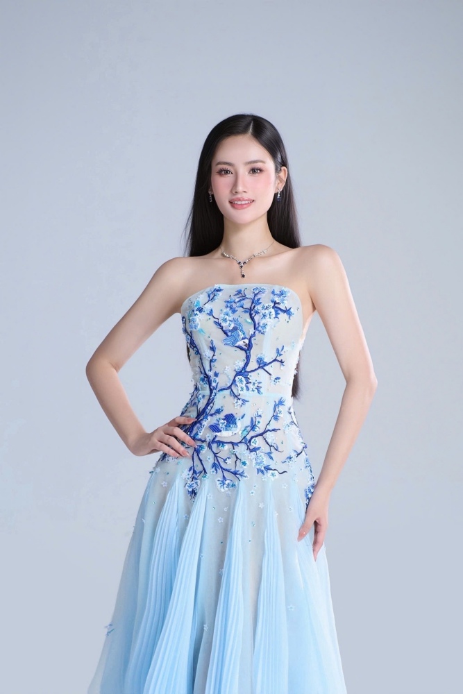 Hoa hau Y Nhi duoc ki vong co the lam nen ki tich cho sac dep Viet tai Miss World. Anh: Nhan vat cung cap