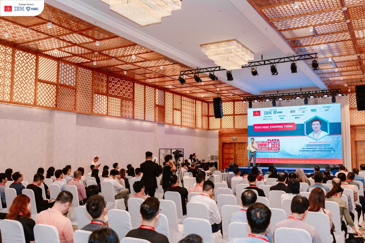 Customer Data Summit 2025 event: Optimizing Data Strategy - a platform for transforming customer experience and opening new businesses in Ho Chi Minh City to attract more participants. Photo: CIO Vietnam
