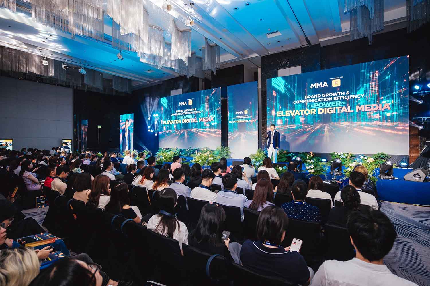Diễn đàn khai phá sức mạnh truyền thông thang máy kỹ thuật số được tổ chức ngày 21.5 tại khách sạn JW Marriott Hà Nội. 