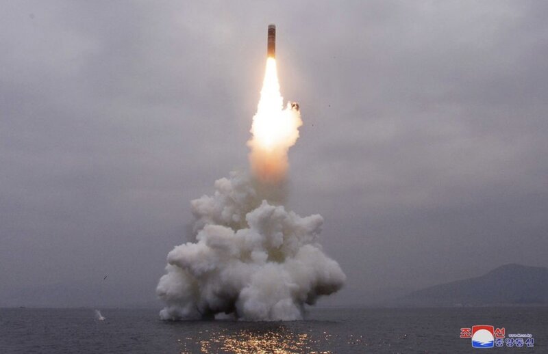 Un lanzamiento de misiles de Corea del Norte. Foto: Xinhua/Khcna
