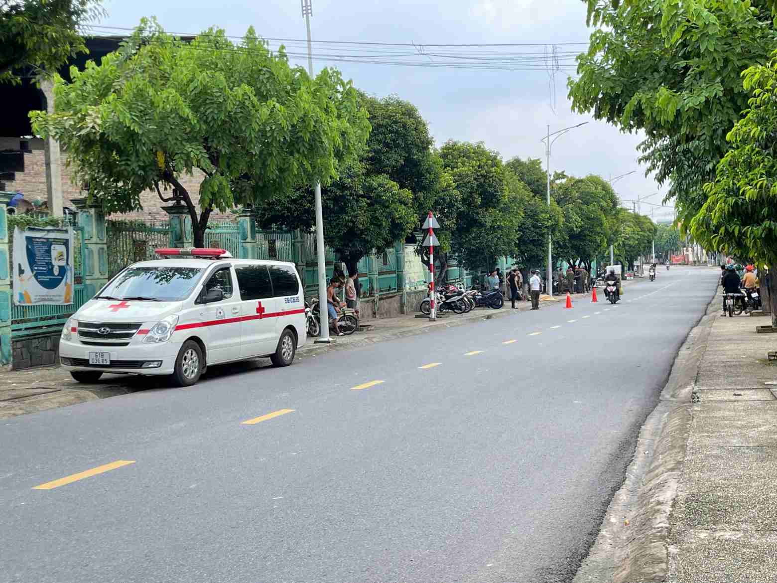 Con duong xay ra vu nam thanh nien tu vong. Anh: Dinh Trong