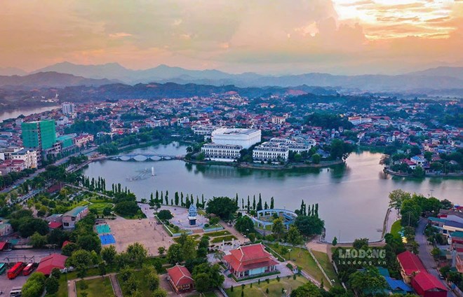 Se espera que despues del acuerdo, la provincia de Lao Cai aplique el salario minimo en 3 areas. Foto: Van Duc