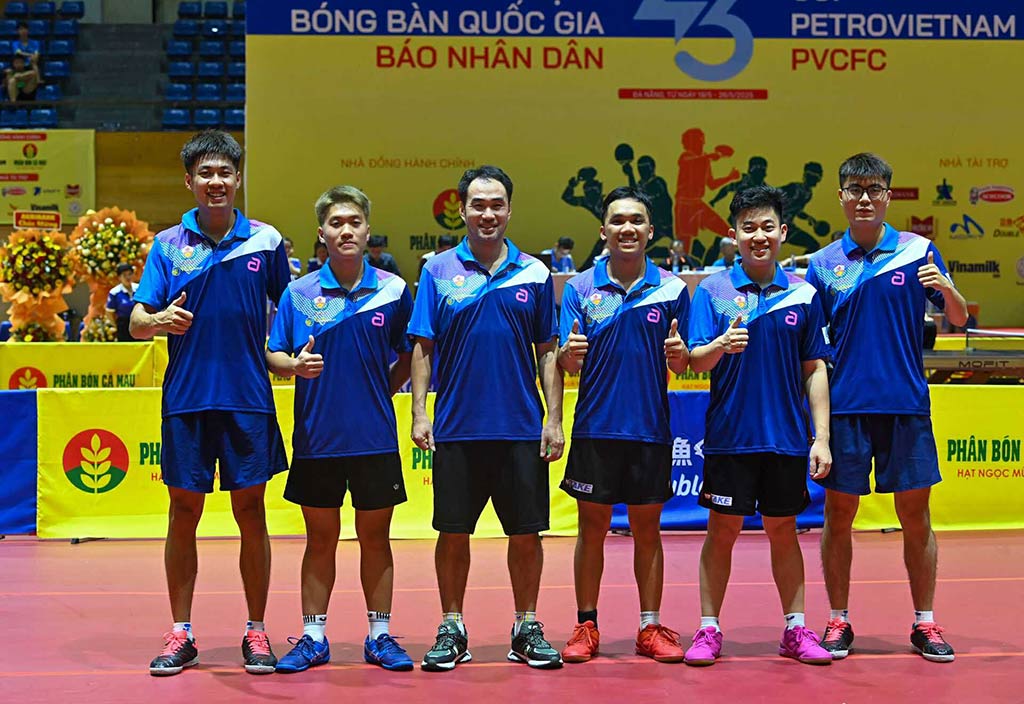 Doi CAND T&T 1 gianh huy chuong vang dong doi nam. Anh: Duy Linh