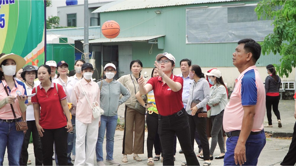 Cac van dong vien tham gia hoi thao CNVCLD TP Rach Gia vua qua. Anh: Nguyen Anh