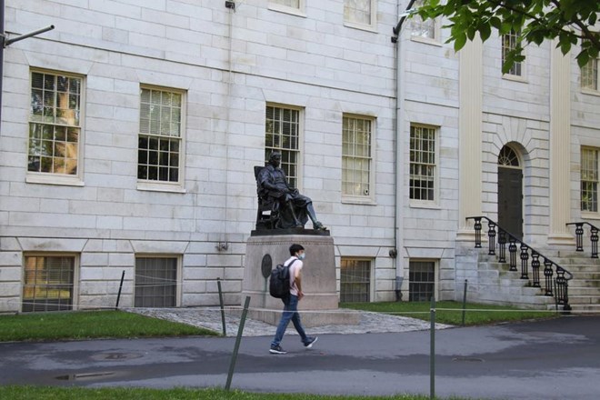 Harvard mất quyền tuyển sinh quốc tế, sinh viên nước ngoài phải rời trường Harvard mất quyền tuyển sinh quốc tế, sinh viên nước ngoài phải rời trường