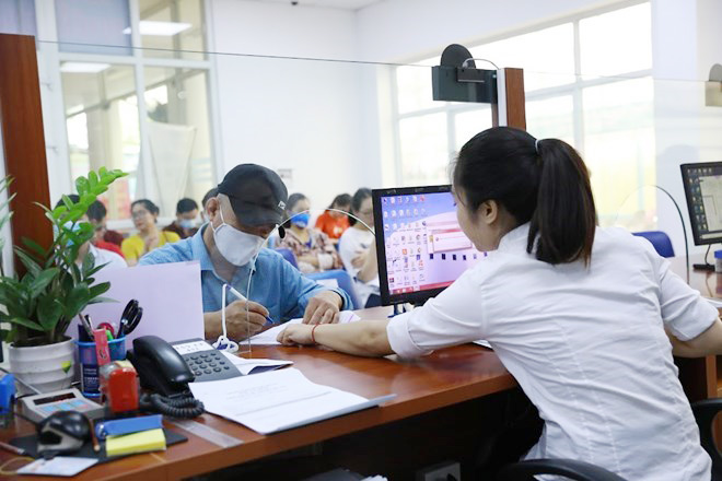 The Chairman of the Provincial People's Committee must be responsible to the Government and the Prime Minister for the results of cutting administrative procedures. Photo: Hai Nguyen.