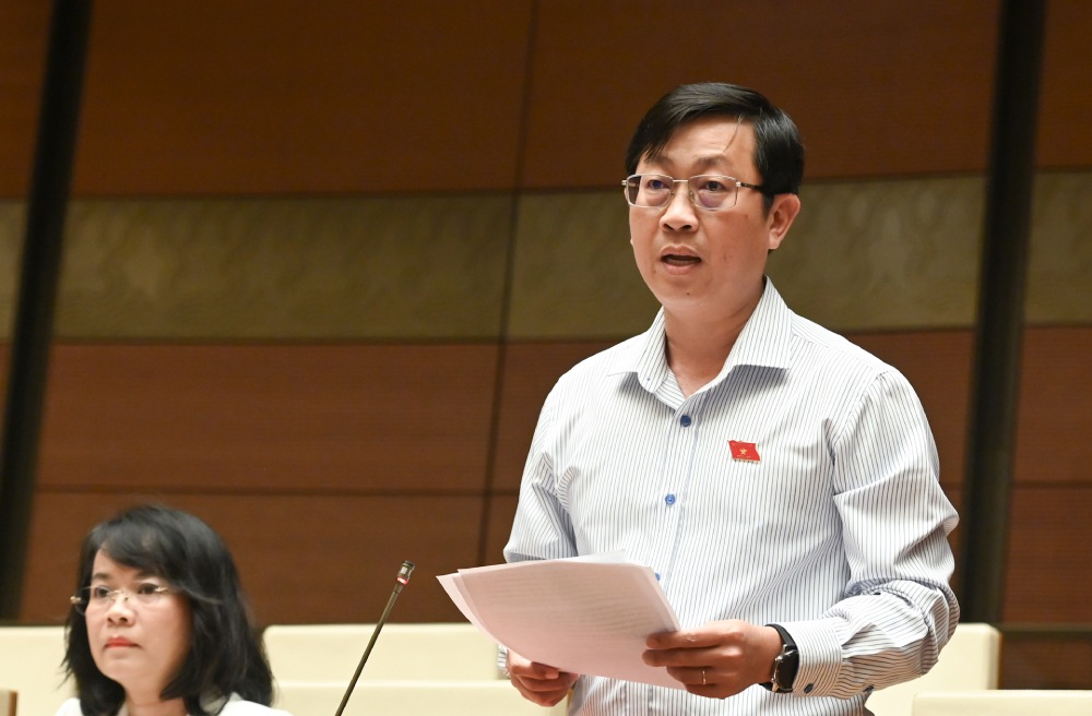 Dai bieu Quoc hoi Nguyen Huu Thong. Anh: Pham Dong