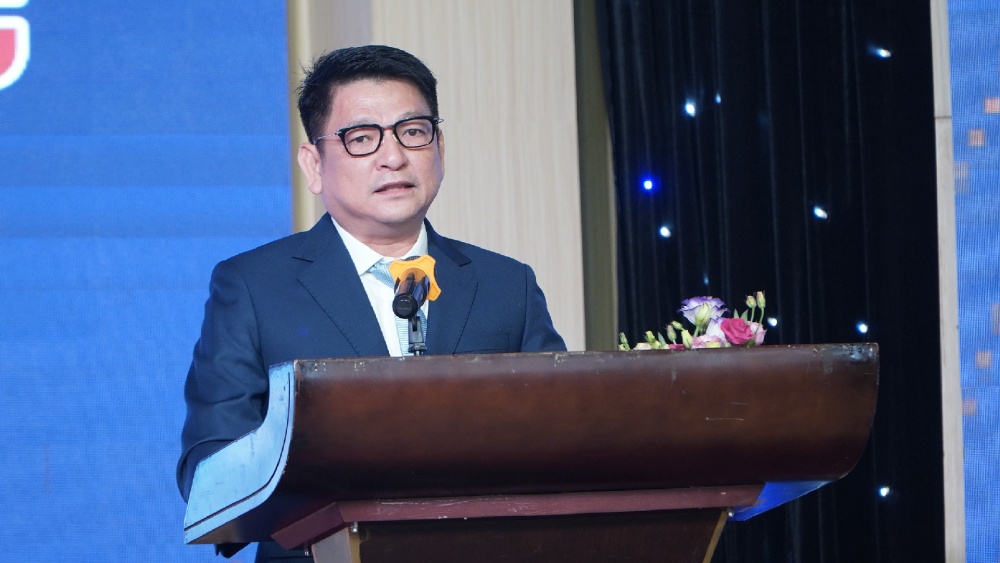 Giam doc So Du lich Kien Giang Bui Quoc Thai phat bieu tai hoi nghi. Anh: Nguyen Anh