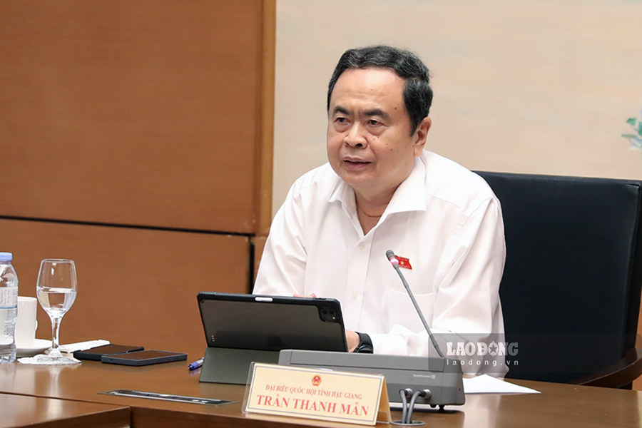 Chủ tịch Quốc hội T