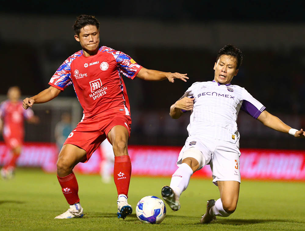 TPHCM (ao do) co the tran tot truoc Binh Duong. Anh: Thanh Vu