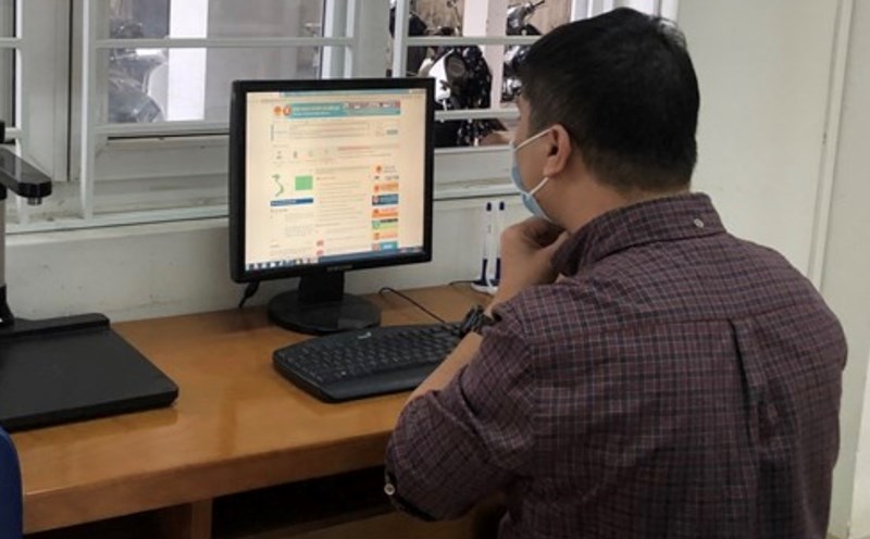 The Chairman of the Commune People's Committee will have the right to merge, dissolve, change the name... with associations operating in the commune. Photo: Luong Hanh