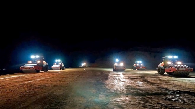 Dong Dang - Tra Linh Expressway ha sido acelerada. Foto: Tan Van