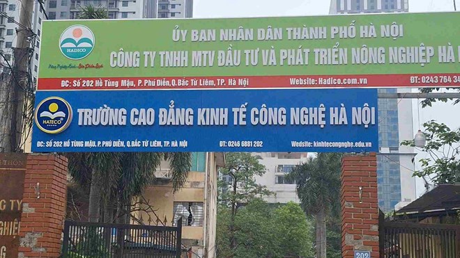 Trường Cao đẳng Kinh tế Công nghệ Hà Nội đào tạo xong sinh viên trắng tay, khác gì lừa đảo